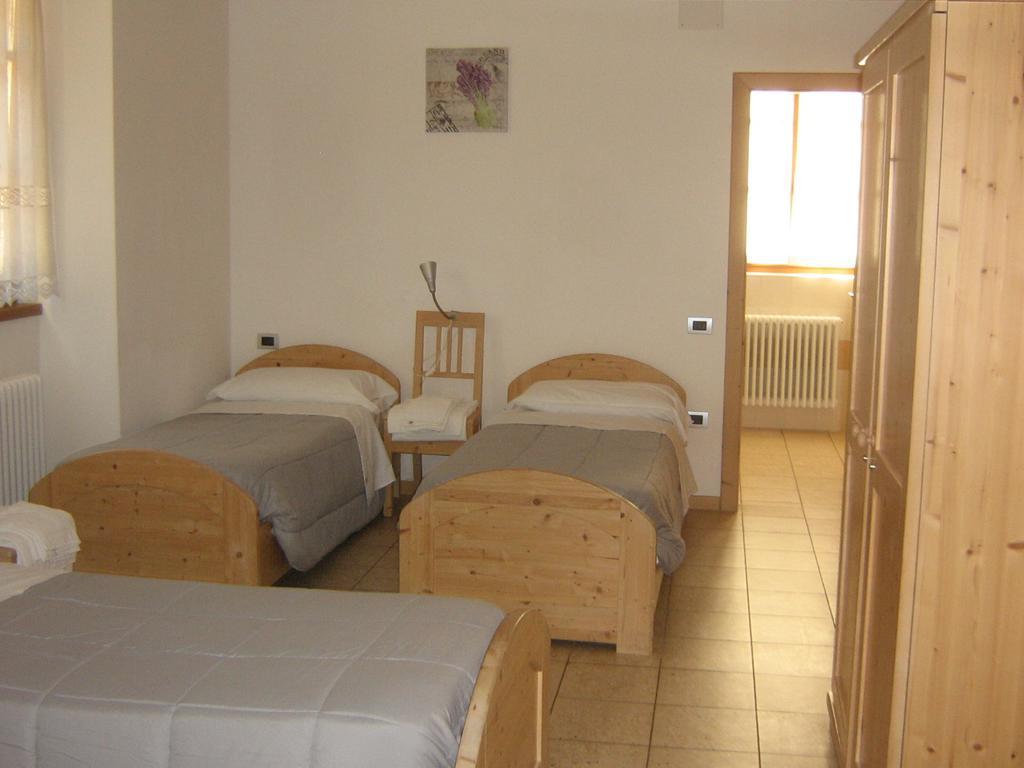 Taxus Hostel Pieve Tesino Eksteriør billede